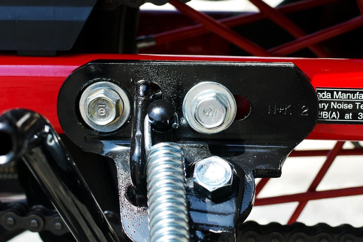 画像6: CT125向けパワーサイドスタンド[NK－142]装着用ホンダ純正強化ボルトセット  (6)