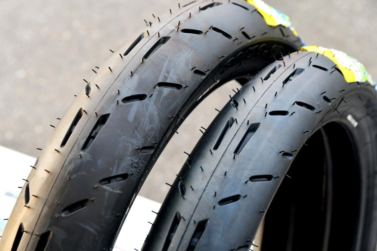 画像9: Pilot motoGP(パイロット モトGP) [70/90-17] [80/90-17] [90/80-17]  (9)