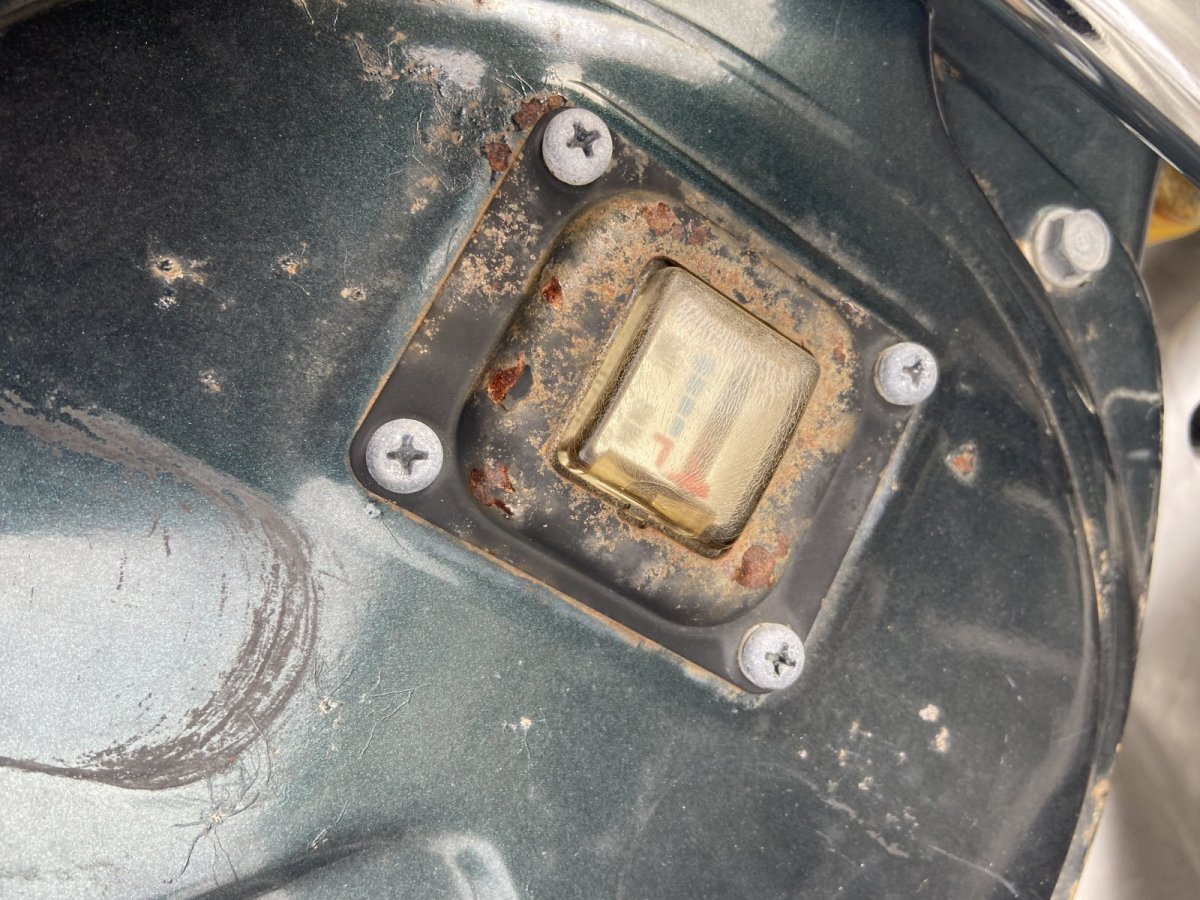 画像5: 【ホンダ純正】 ガソリンメーターリングカバーセット※ココ錆びてる事多し  (5)