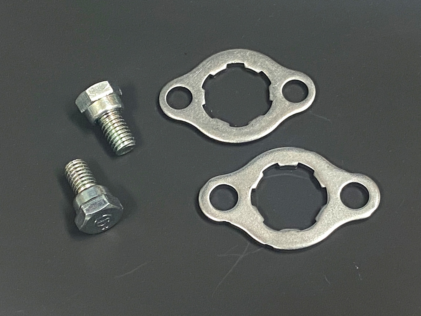 【ホンダ純正】ドライブスプロケット用フィキシングプレート＆専用ボルトセット